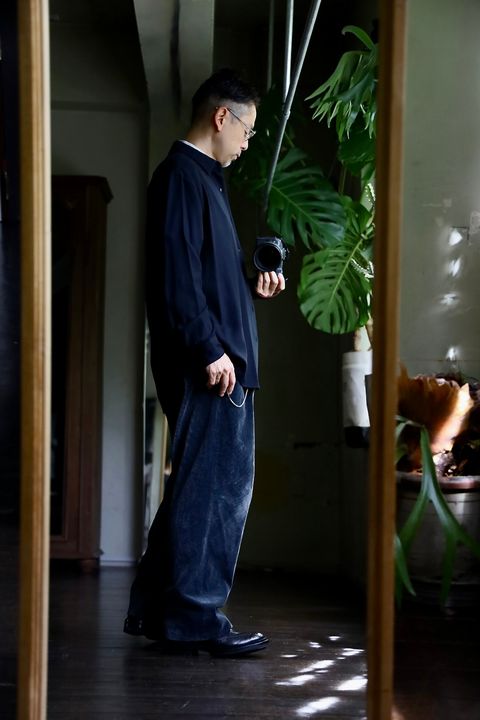 A.PRESSE Wool Regular Collar Shirtスタイル