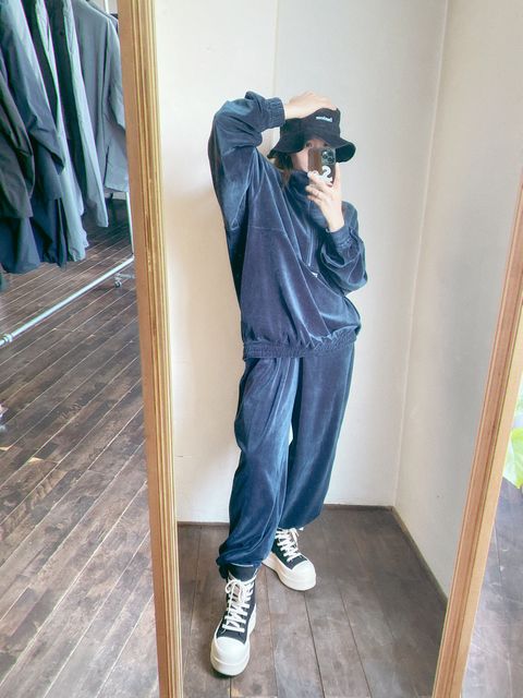 FreshService 新作VELOUR JERSEY PULLOVER セットアップstyle.2023.9.24