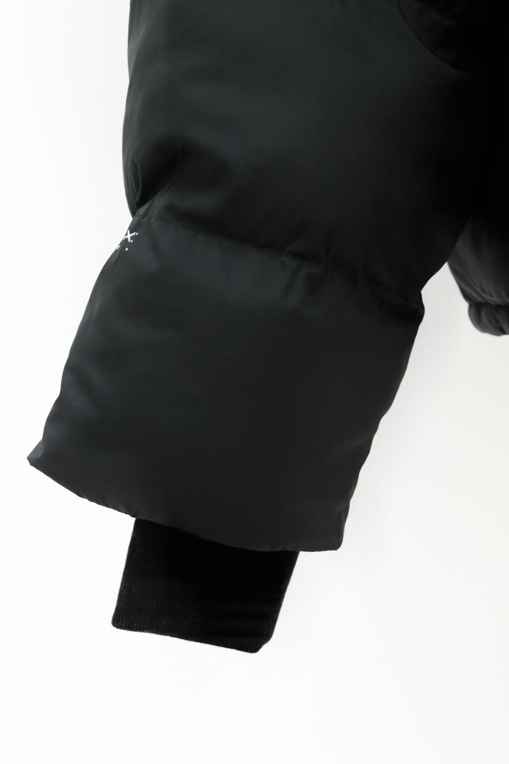 グラフペーパー  Women's 25AW PERTEX QUANTUM AIR Insulated Puffer Jacket(GL253-30439)BLACK☆10月4日(土)新作発売！