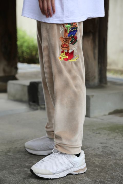 Graphpaper S/S Mock Neck Tee(GU212-70056B) style. 2021.06.07.
