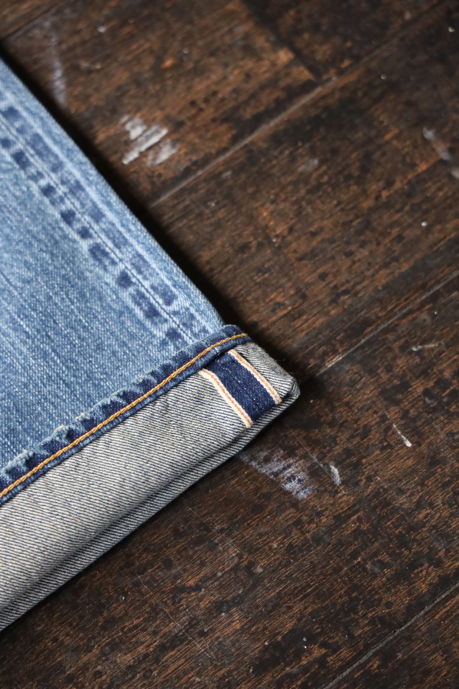 ファンダメンタル デニムパンツ CLASSIC STRAIGHT DENIM CS124 (FA25/MG124)INDIGO