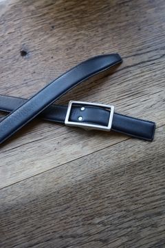 グラフペーパー Holeless Classic Narrow Belt(GU251-90231B)BLACK