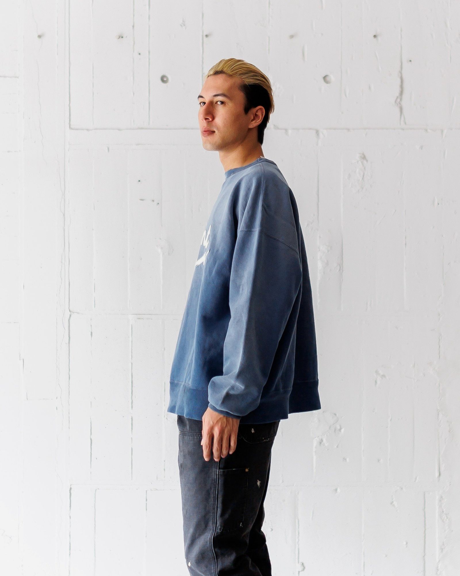 セントマイケル25SS SAINT CRW-N SWEAT(SM-HR8-0000-046)NAVY