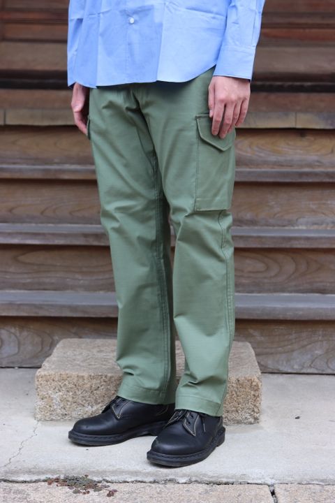Comme Des Garcons Homme 綿ブロードロゴプリントシャツ(HH-B015-051) style.2020.9.5.