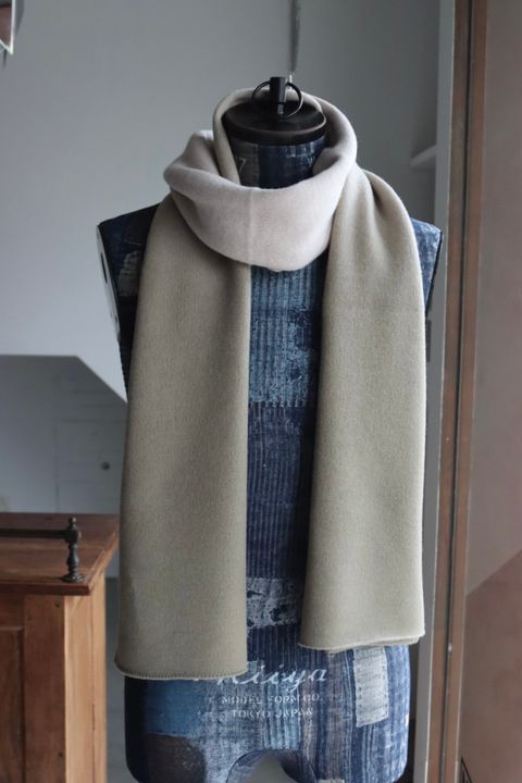 グラフペーパー 25AW Gradient Dyed Wool Knit Scarf(GU253-90494)GREGE☆9月27日(土)発売！