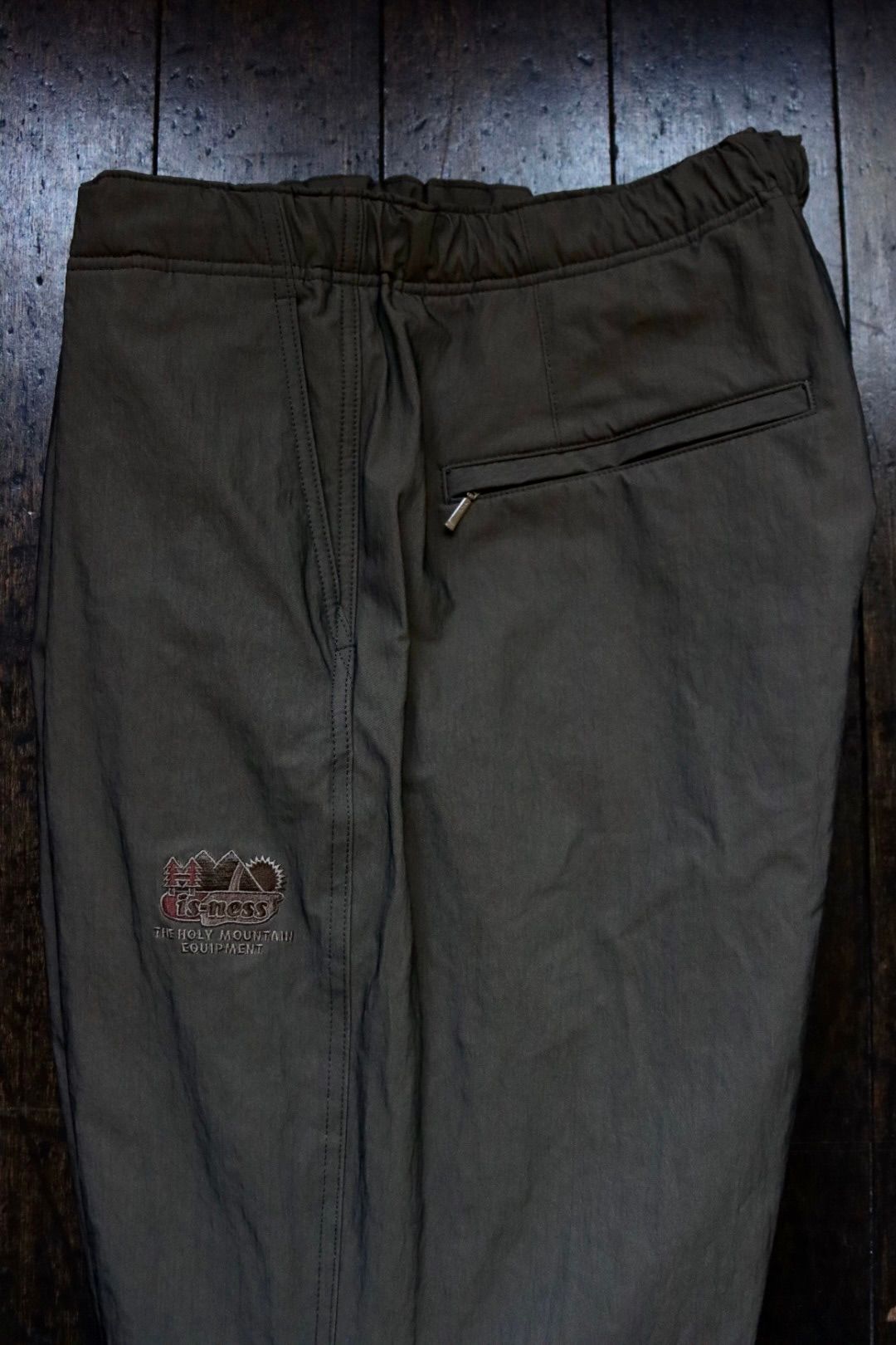 イズネス23AW SHAKA SHAKA NYLON PANTS(1005AWPT03)BROWN