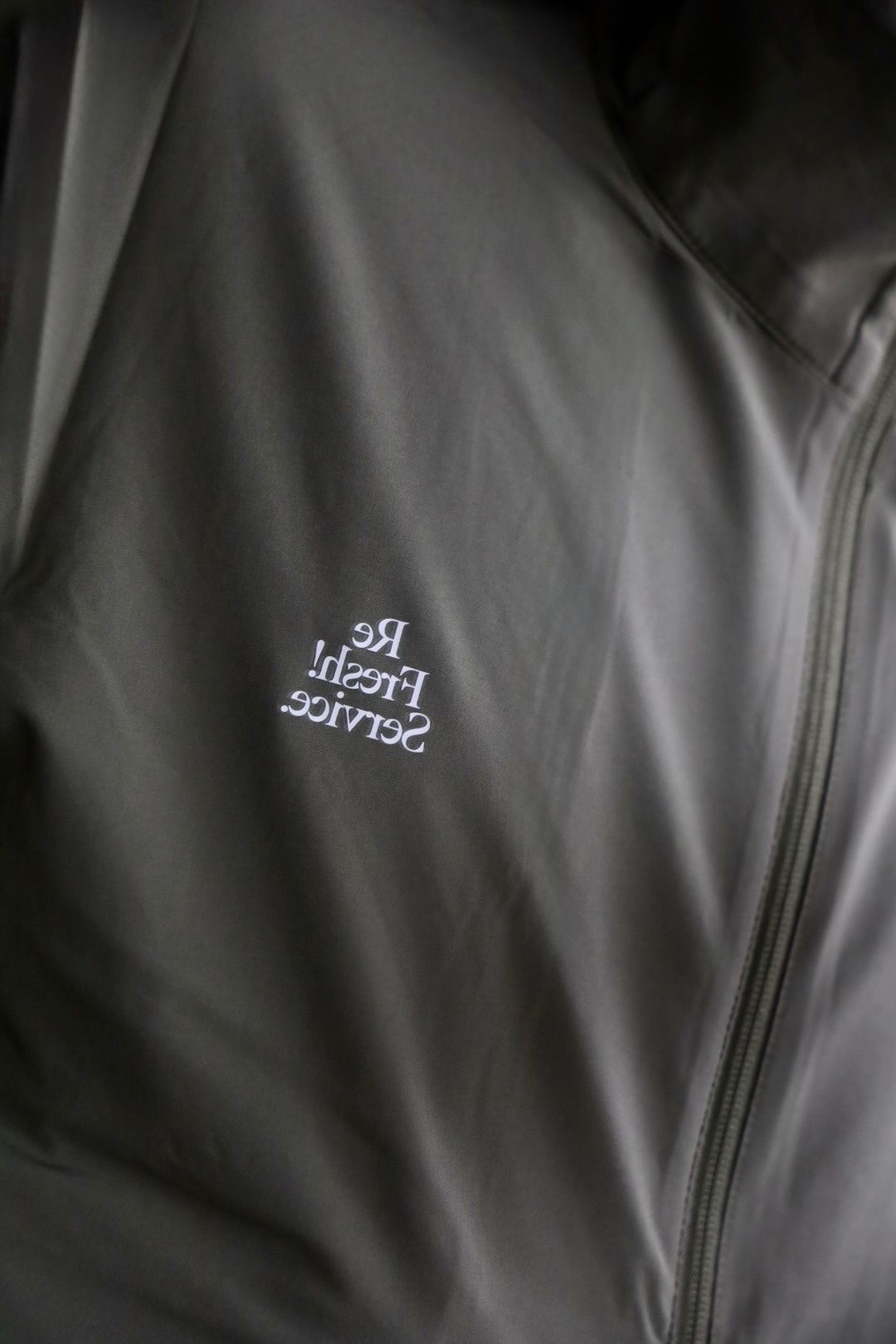 フレッシュサービスReFresh!Service. “UTILITY PACKABLE SUIT”(KHAKI)
