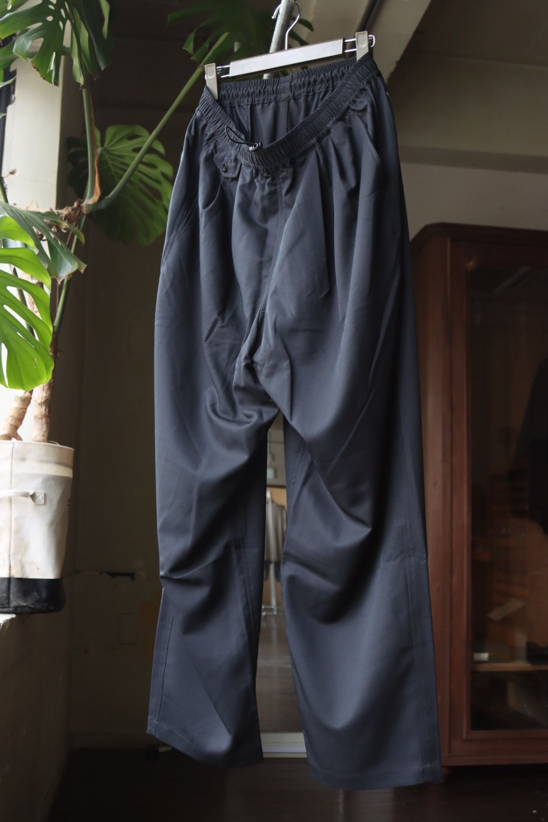フレッシュサービス COOLFIBER TWO TUCK EASY PANTS (FSC252-40026)BLACK