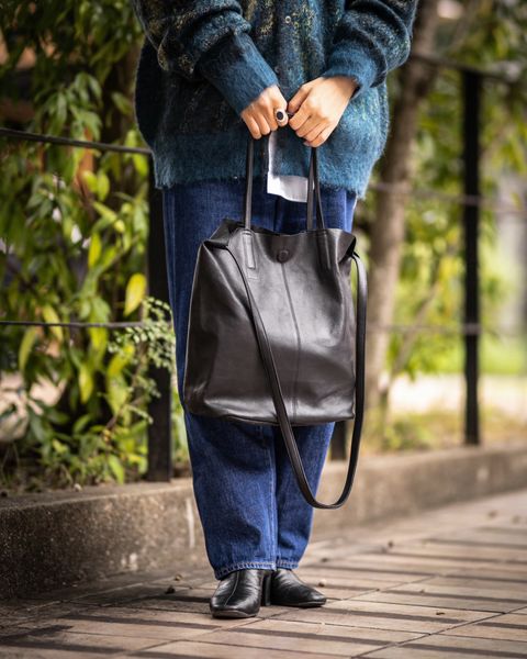 YOKE Abstract Jaquard Mohair Cardigan style 2025.11.29