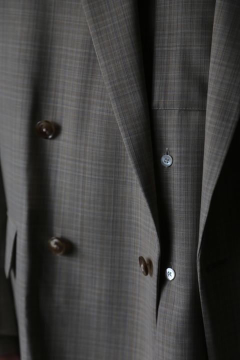 YOKE SIDE OPEN COUBLE-BREASTED JACKET(YK21SS0193J) style.2021.3.7.