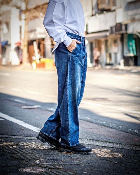 グラフペーパー Selvage Denim Two Tuck Pants(DARK FADE INDIGO) 1月18日(土)新作発売！