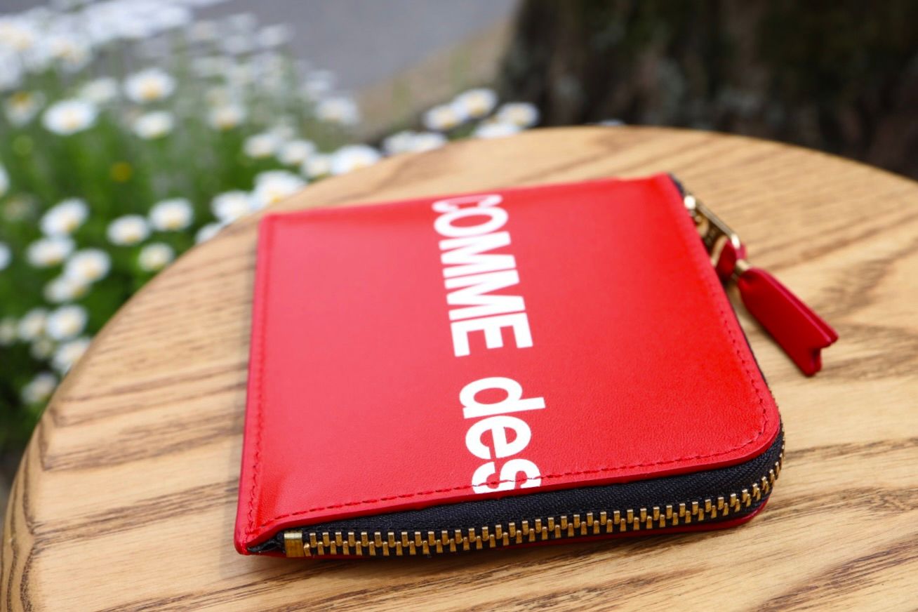 コムデギャルソン 財布 CDG Wallet Huge Logo (8Z-T031-051-2) RED