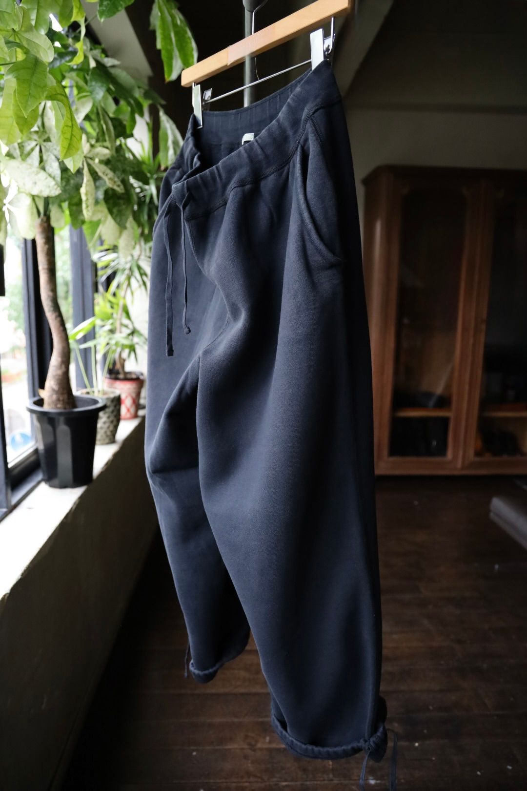 アプレッセ 2025 STYLE2 Vintage Sweat Pants(25AAP-05-13)BLACK☆9月27日(土)発売！