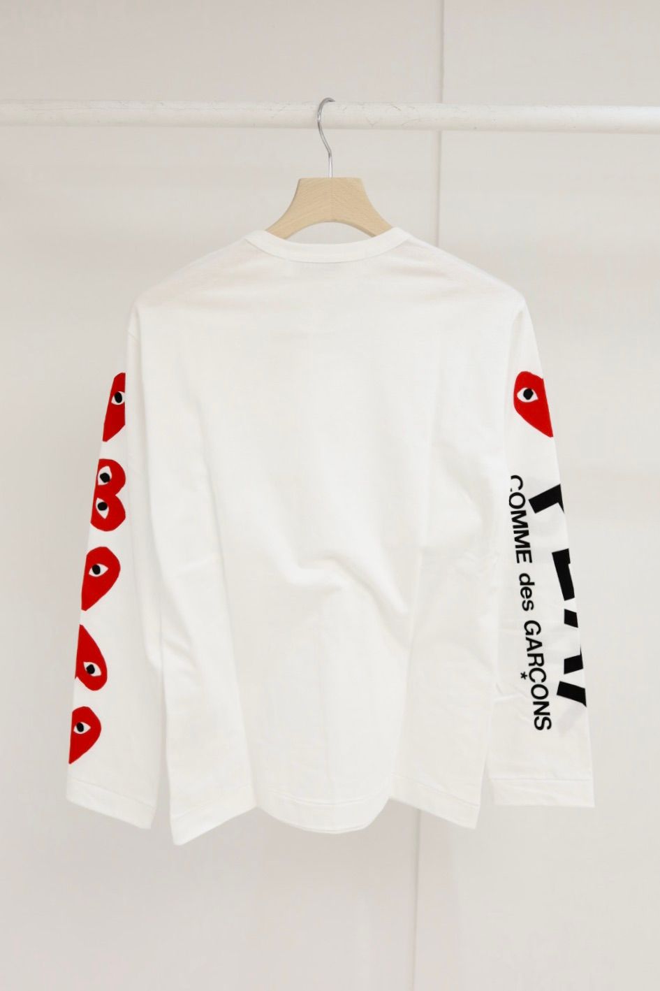 PLAYプレイコムデギャルソン スリーブロゴプリントTシャツ ☆11月1日(土)発売！