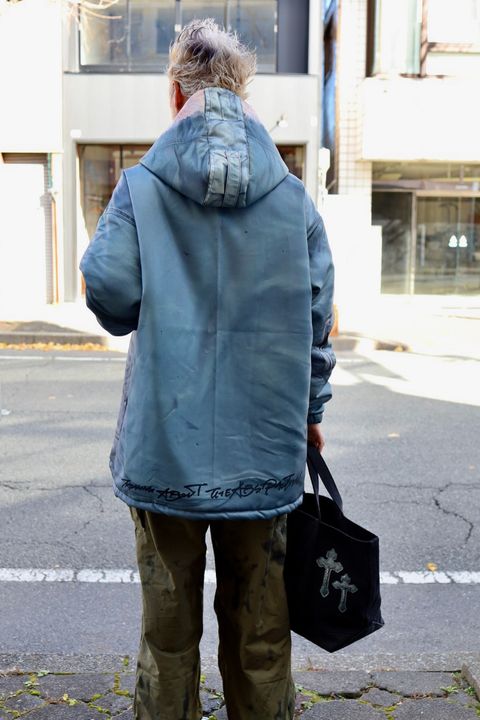 TALKING ABOUT THE ABSTRACTION N3BPRINT PADDET JKT MARKスタイル