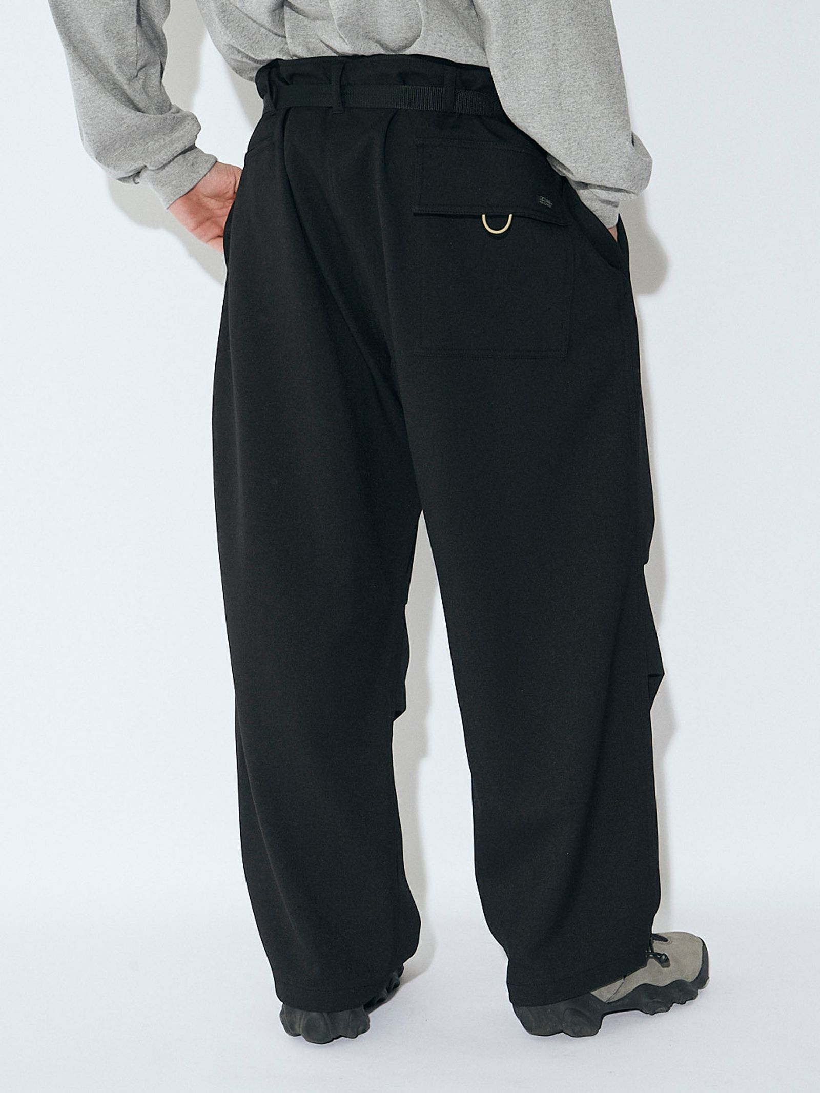 セダンオールパーパスFW23 Tech Wool Over Pants (SD23F-PT05)Black☆9月9日(土)発売！