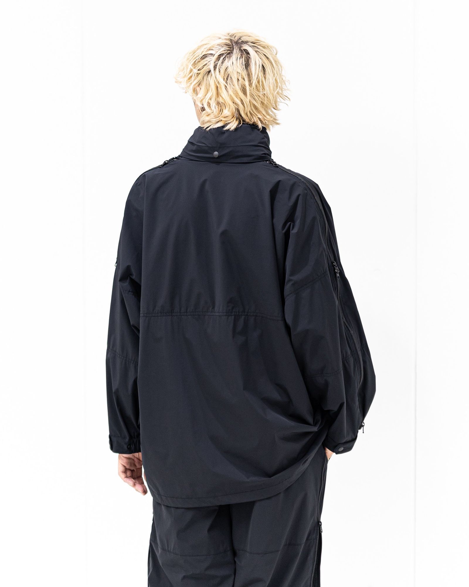 イズネス 26SS Technical Ventilation Coat(26SS_29_1008SSJK09)BLACK☆新作発売！