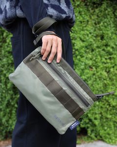 コムデギャルソンオム バッグ BRIEFING W-NAME REVERSIBLE SACOCHE(HR-K209-051)KHAKI×KHAKI☆10月2日(金)発売！