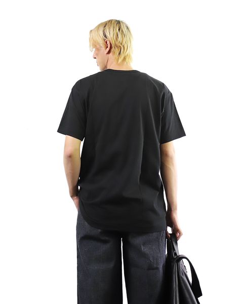 PLAY COMME des GARCONS 24SS PLAY HORIZONTAL 3 HEART S/S T-SHIRT RED HEART style 2024.5.11