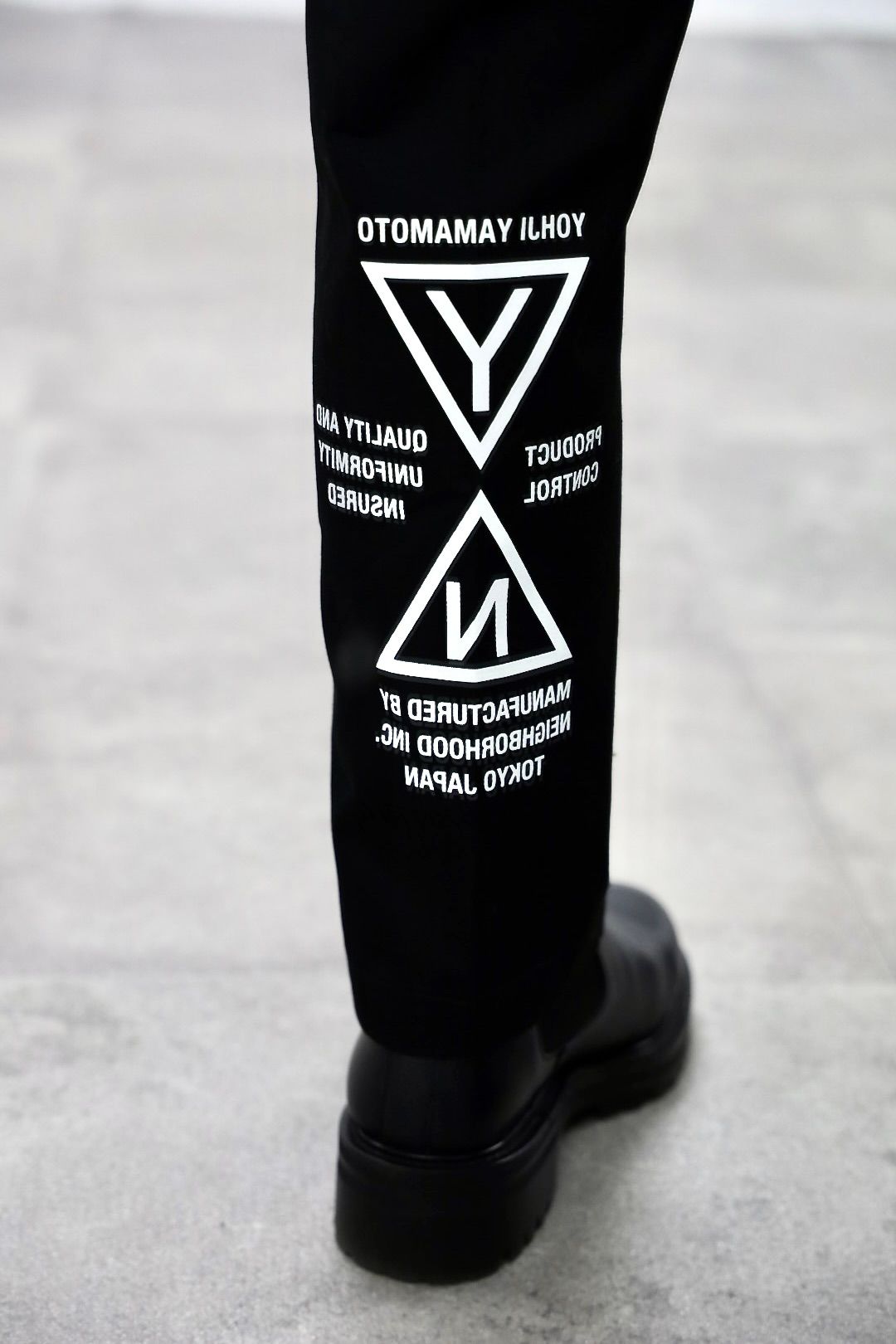 Yohji Yamamoto × NEIGHBORHOOD タックワークパンツ(HK-P95-901-2S26)BLACK★12月5日(金)発売！