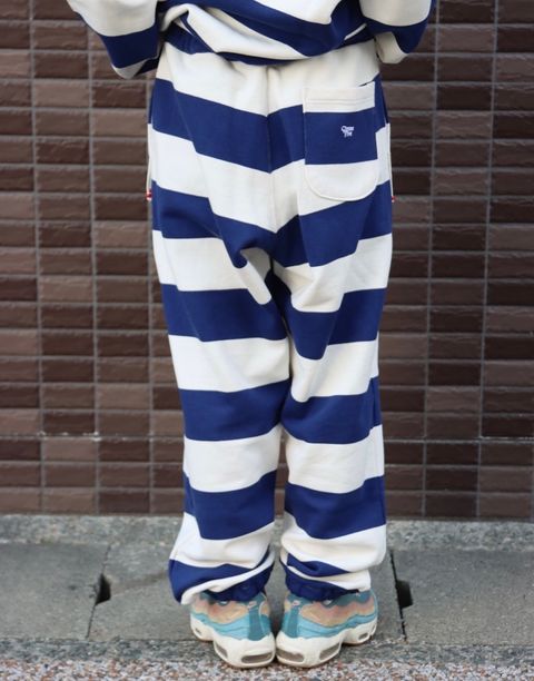 UNIVERSAL PRODUCTS 新作GIMME FIVE HALF ZIP BORDER SWEAT.2023.1.24