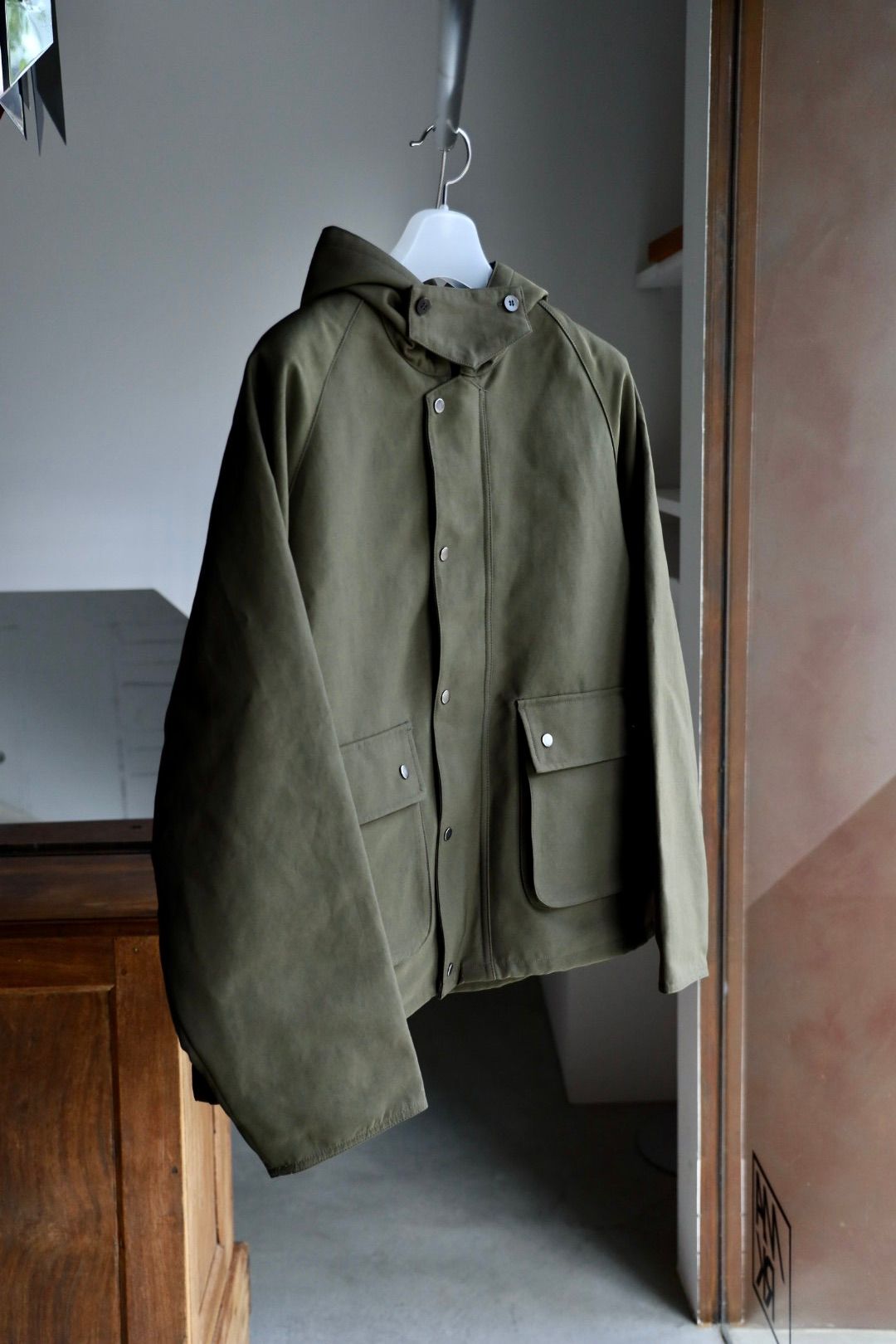 ANOTHER OFFICEアナザーオフィス Hood Neo British Jacket (AOEWPD006)Olive Drab