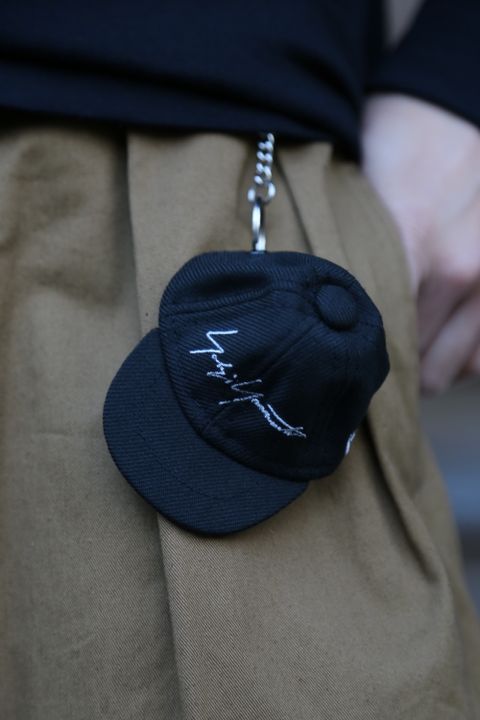 Yohji Yamamoto FW20コットン Tシャツ シグネチャーロゴ パリ ブラック レギュラーフィット "BLACK"Style.2020.11.7.