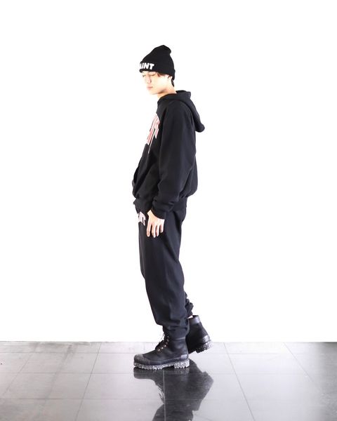 ©SAINT M×××××× セントマイケル 23AWフーディ ARCH SAINT HOODIEスタイル