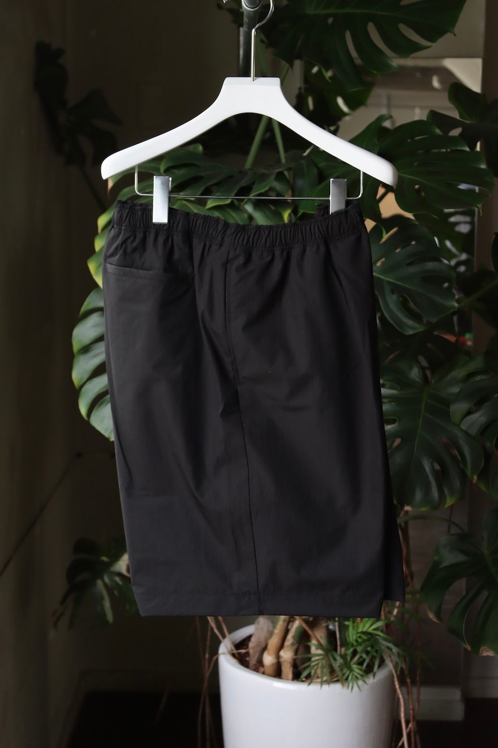 イズネス22SS AMPHIBIOUS SHORTS(31SSSH02)BLACK