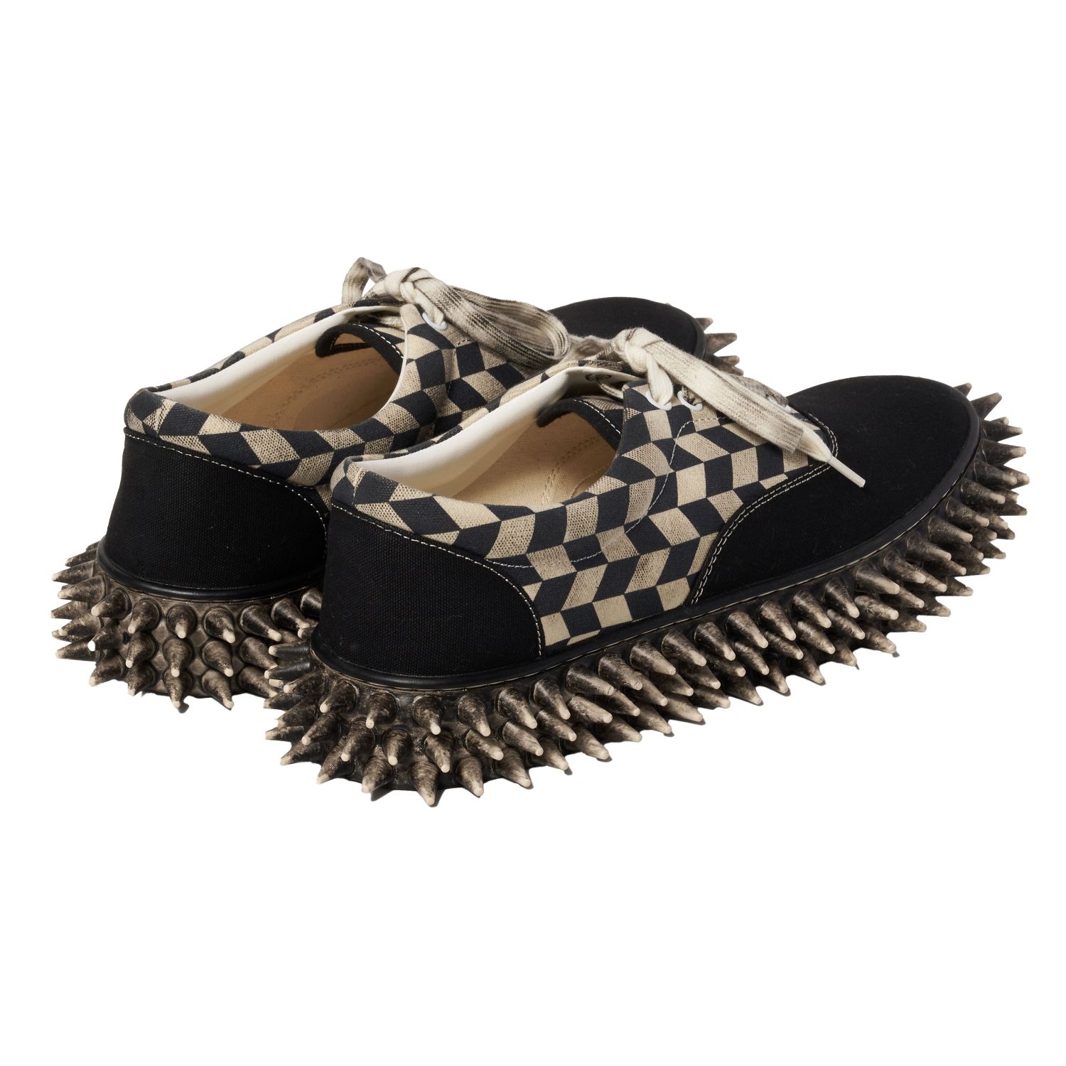 doublet 26ASS スニーカーDIRTY SPIKE CANVAS SNEAKER (26SS76FT68)BLACK☆12月13日(土)発売！