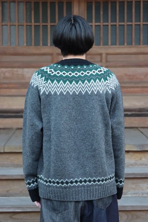 JUNYA WATANABE COMME des GARCONS MAN ウールジャガードニット求心柄"TOP GRAY"style