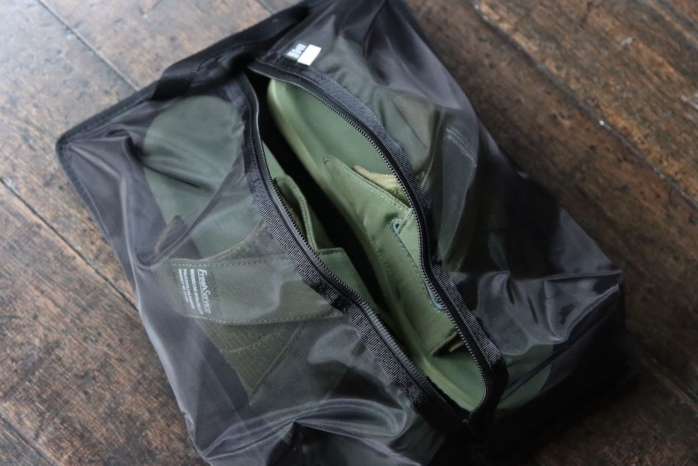 フレッシュサービス PHILMENT × FreshService SNEAKER SLEEVE(FSW-22-AC_130)BLACK