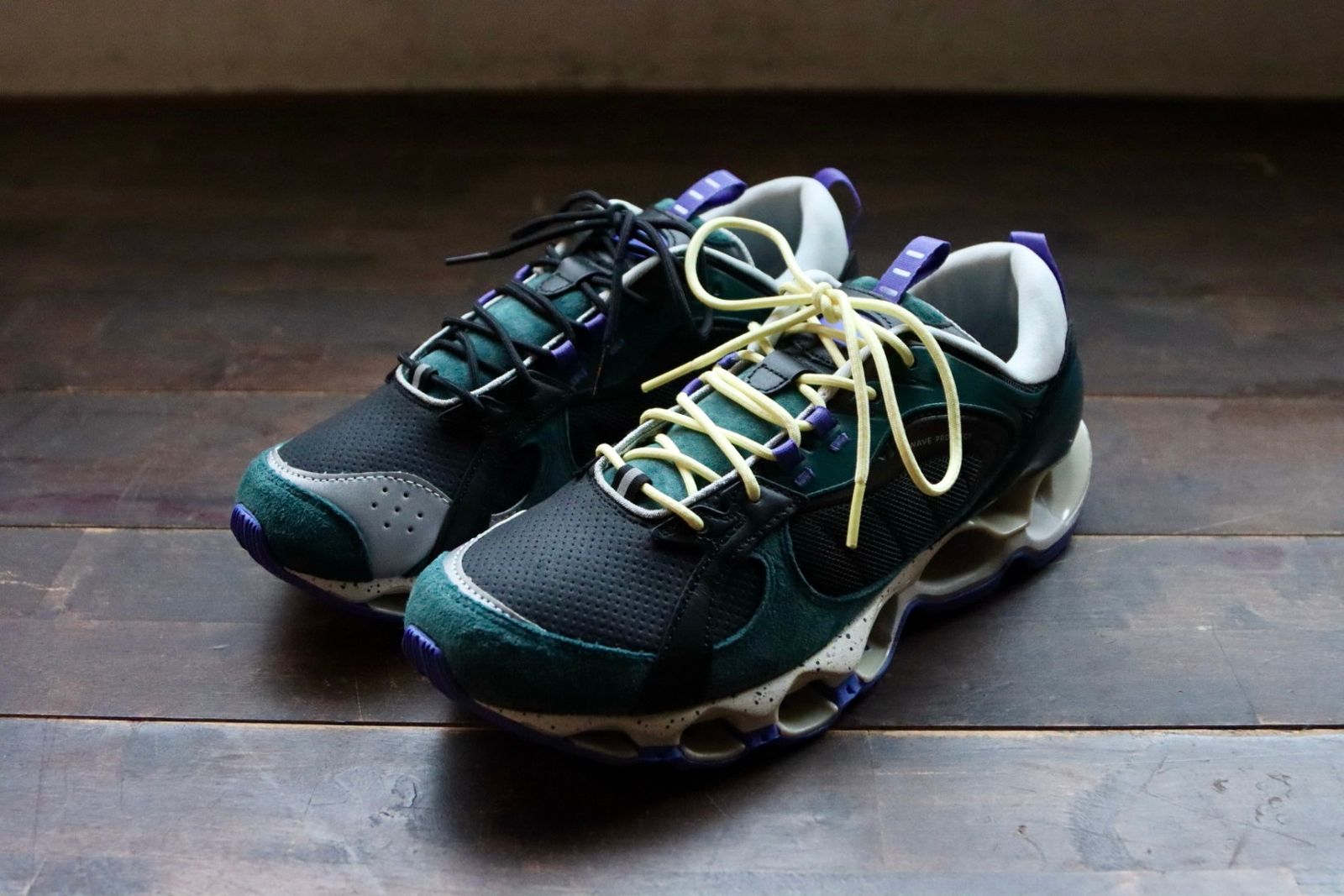 Graphpaper - グラフペーパー23AW MIZUNO WAVE PROPHECY β2 for