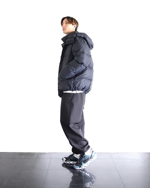FreshService フレッシュサービス DOWN FABRIC TWO TUCK TRACK PANTSスタイル