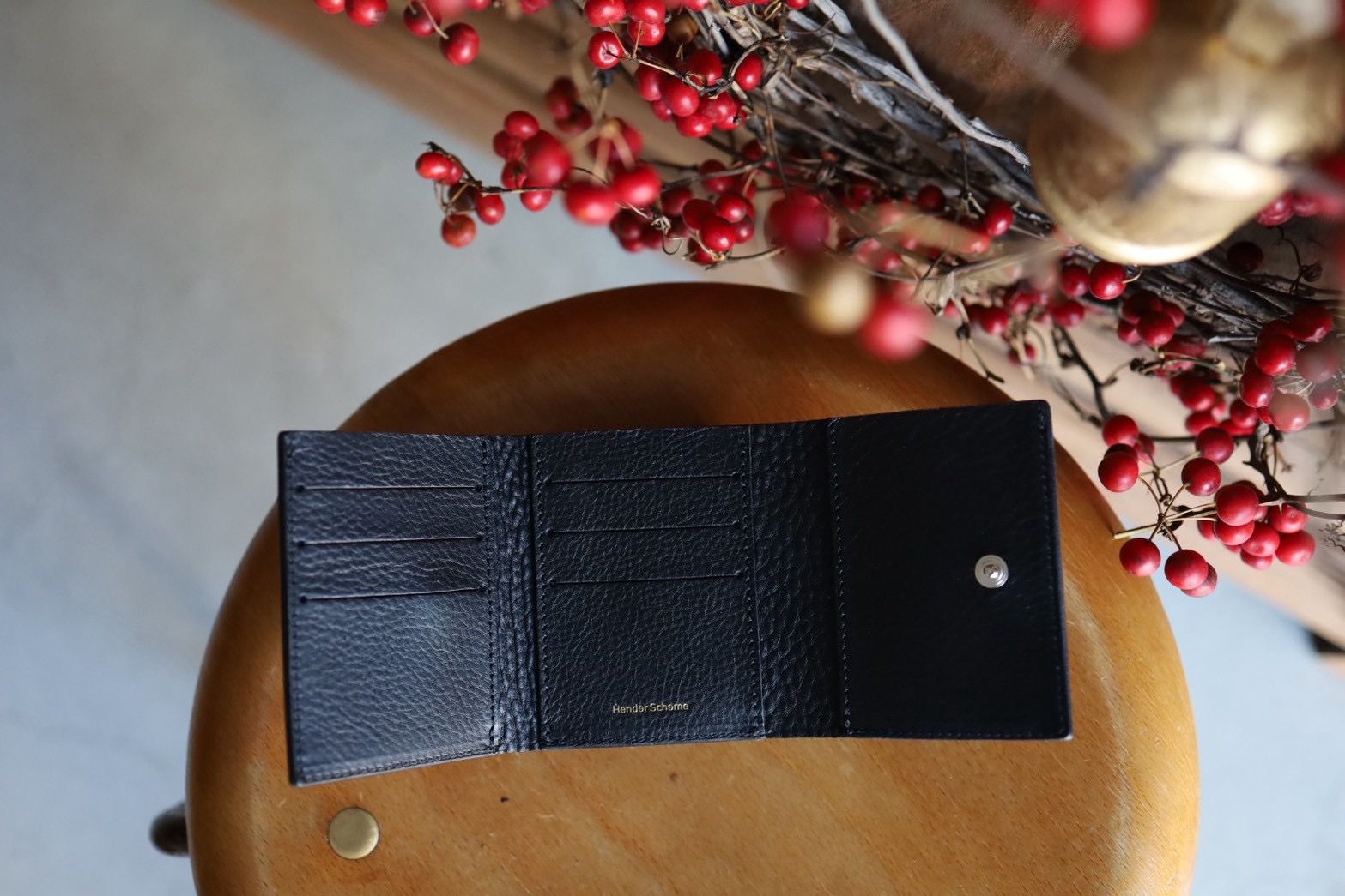 エンダースキーマ 財布 trifold wallet(ot-rc-twt)black☆12月6日(土)発売！