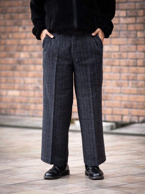 マーカ 26AW SINGLE PLEAT WIDE TROUSERS(M26C19PT01C)HERRINGBONE☆新作発売！