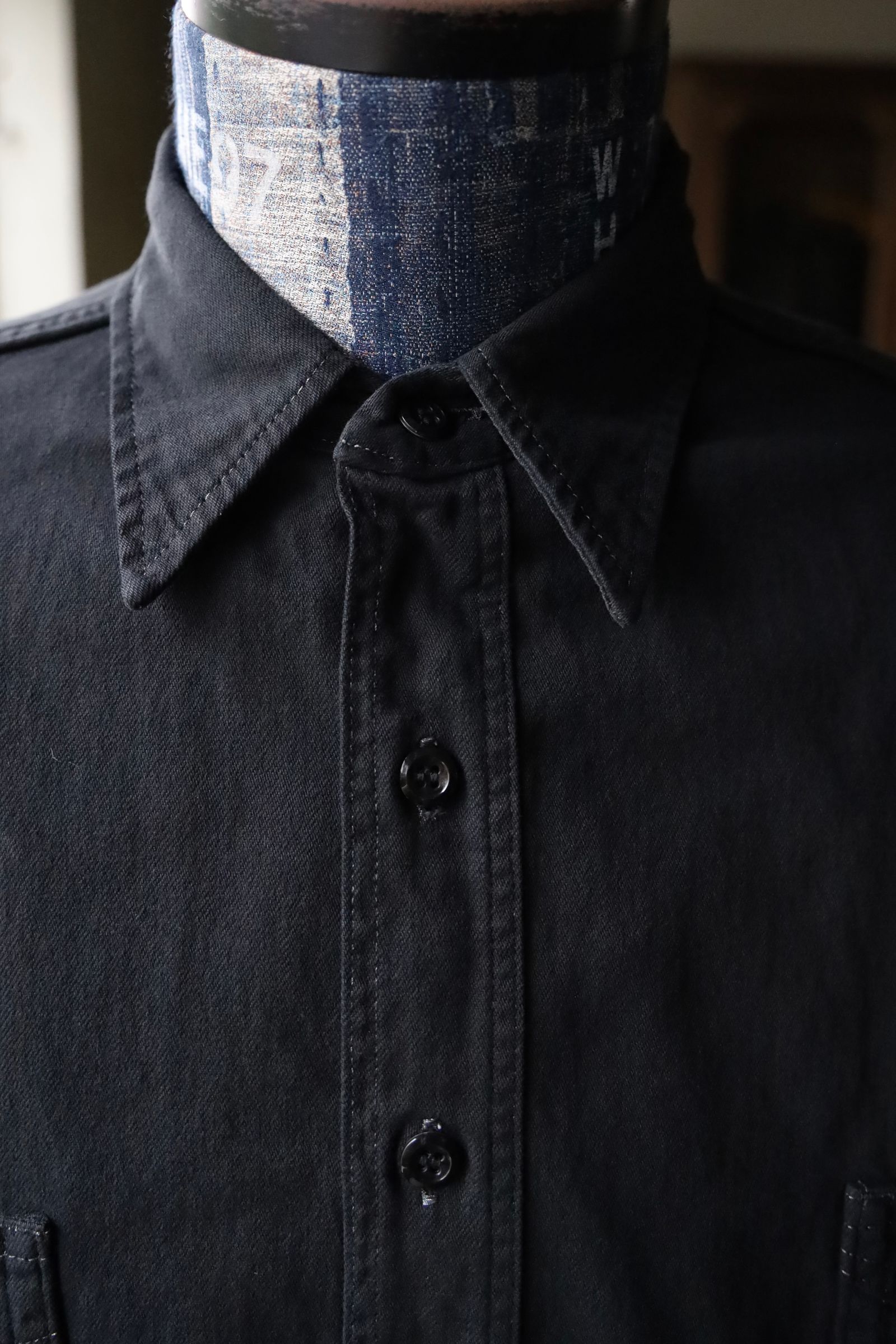 ファウンダ 25AW BLACK DYED DENIM SHIRT (015FD252023)BLACK