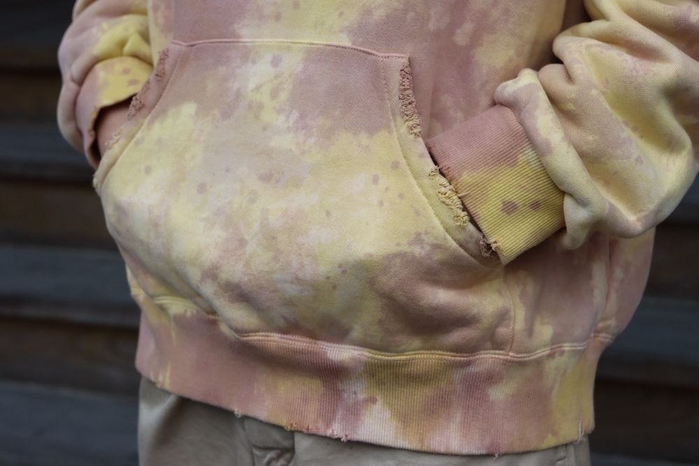 doublet WASTE VEGETABLE DYED HOODIE(22SS28CS209) style. 2022.01.19.
