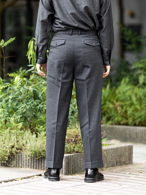 MARKAWARE DOUBLE PLEATED SEMI EASY TROUSERS MARKスタイル