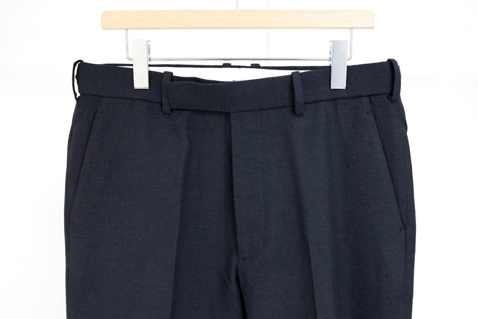マーカ 26AW REGULAR FIT STRAIGHT TROUSERS(M26C10PT03C) CHAMBRAY BLACK☆新作発売！