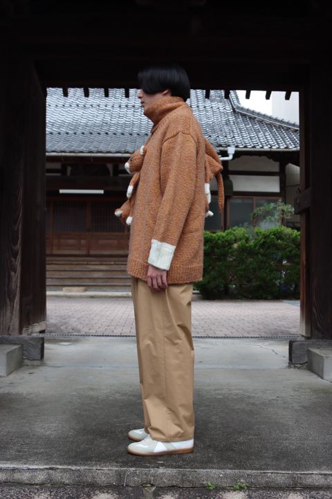 doublet STUFFED CAT HAND-KNITTING PULLOVER"CAMEL style"
