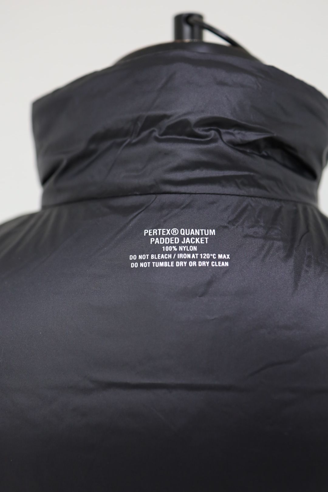 フレッシュサービス PERTEX® QUANTUM PADDED JACKET(FSC254-30072)BLACK☆12月6日(土)発売！