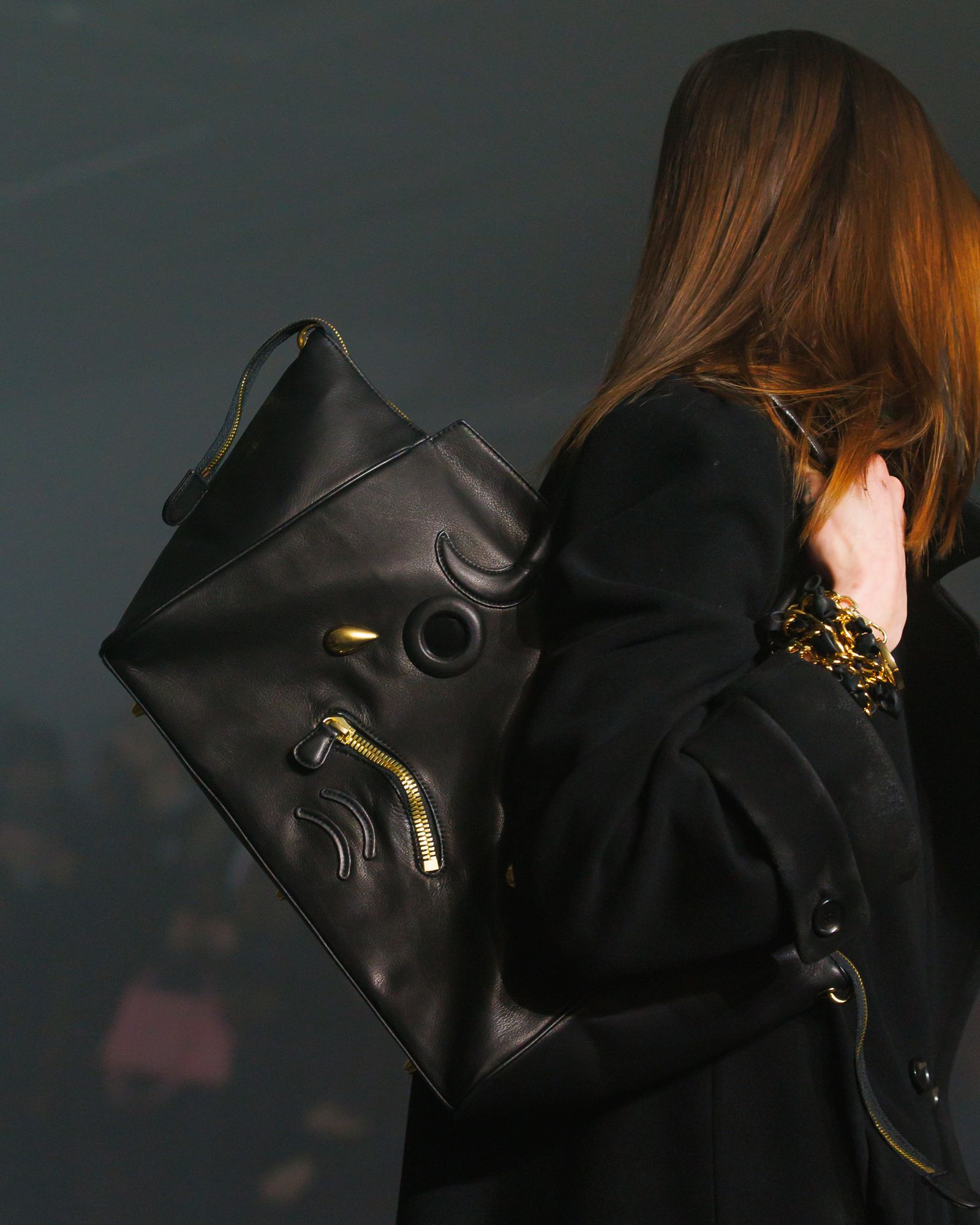 doublet ダブレット26AW PLEADING EMOJI LEATHER BAG (26AW73BG87)BLACK☆7月11日(土)発売！