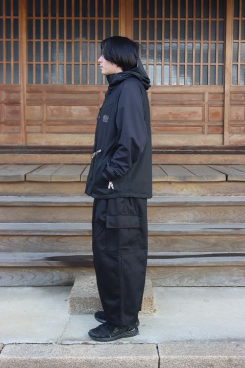 is-ness BALLOON CARGO EZ PANTS style.2023.1.27