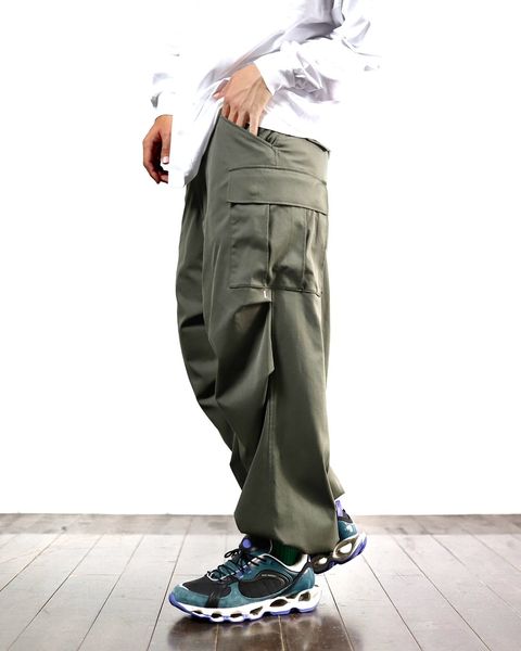 FreshService × HOUYHNHNMコラボ"KHAKI"セットアップスタイル