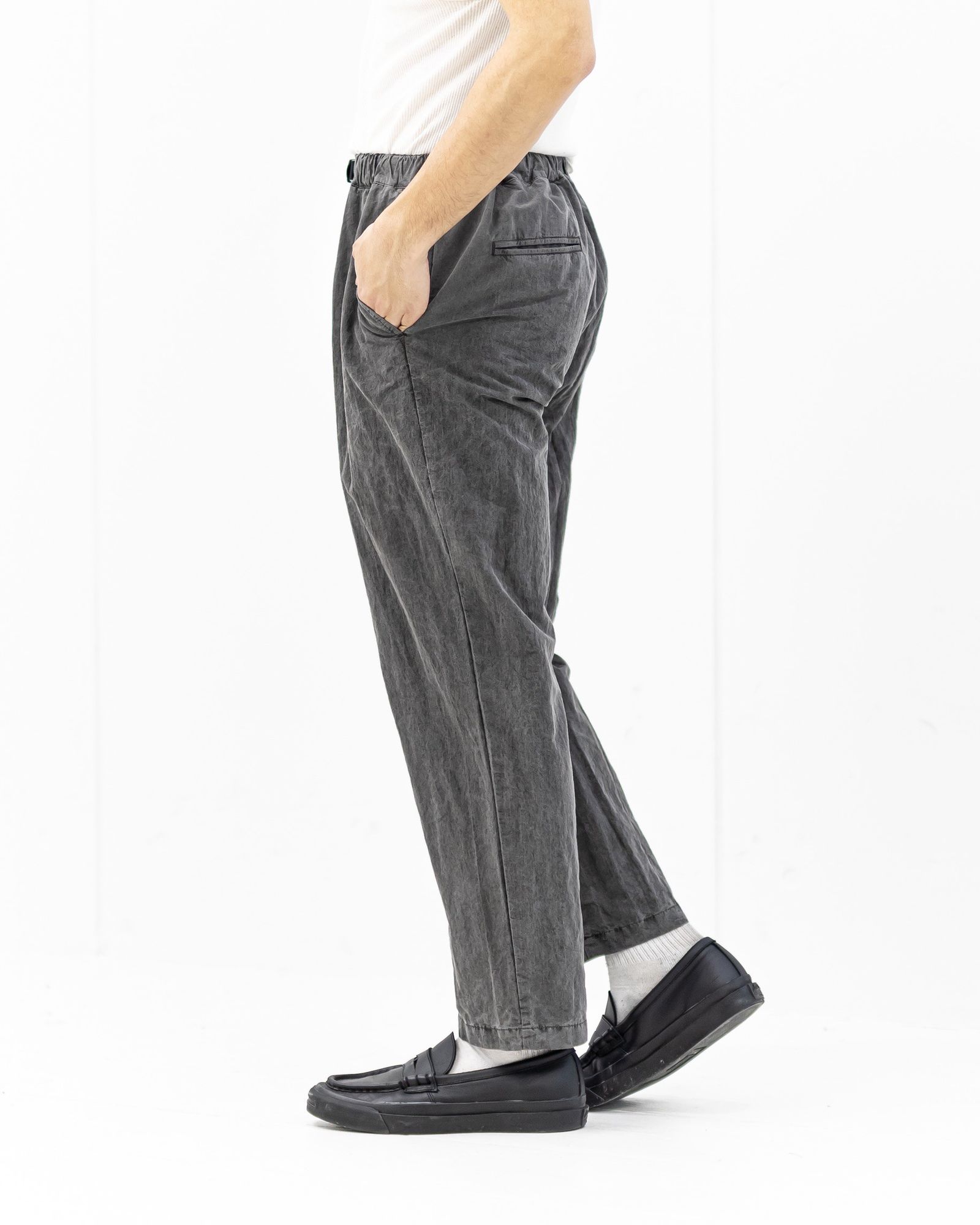 イズネス 26SS パンツ Pigment-Dyed Long Pants(26SS_08_25AWPT01W) BLACK ☆新作発売！