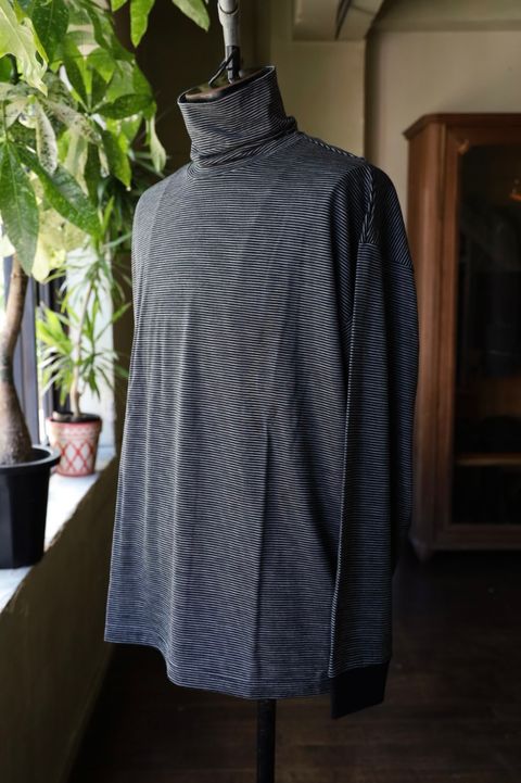 グラフペーパー 25AW Wool Border L/S Turtle Neck Tee(GU253-70231B)BLACK×GRAY