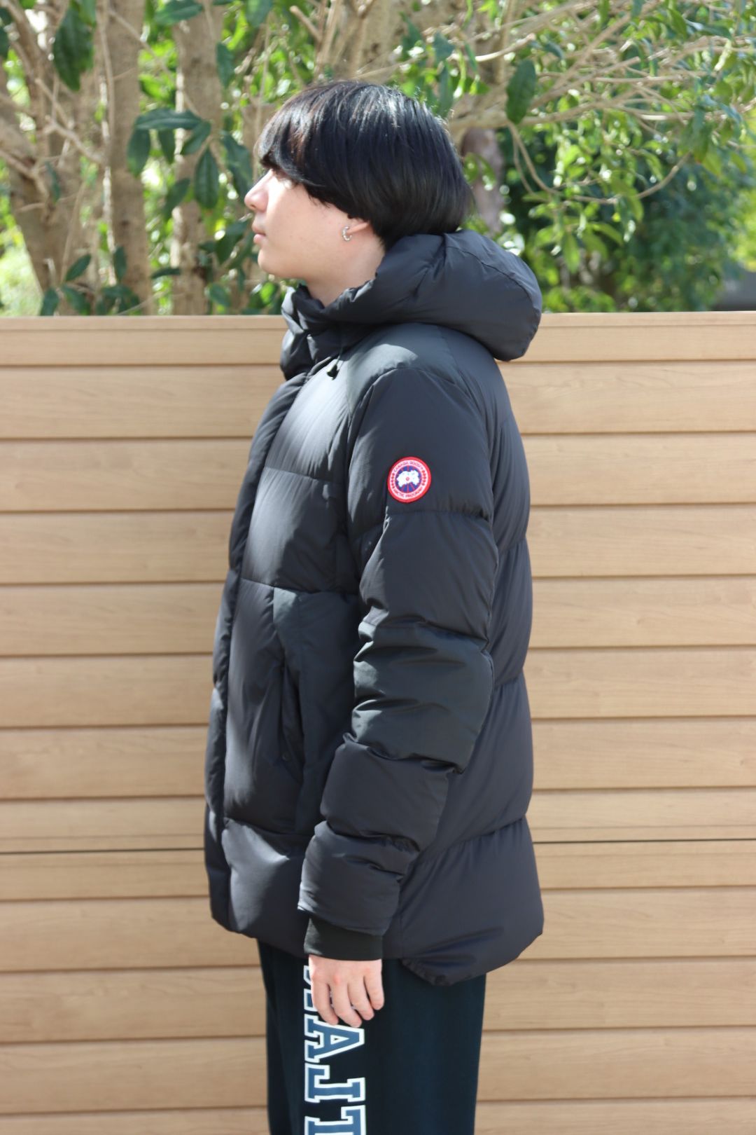 カナダグース CANADA GOOSE アームストロングフーディ ブラック L-