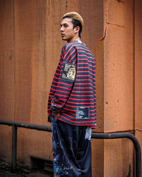 TALKING ABOUT THE ABSTRACTION ART REPLICA MOCK NECK スタイル