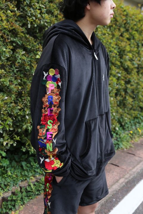 doublet CHAOS EMBROIDERY COMFY HOODIE style. 2021.04.16.
